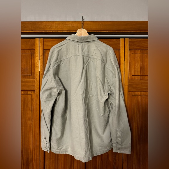 Used light green hollister flannel. - Picture 2 of 2